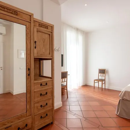 Eden Jacuzzi Pool Nocleg ze śniadaniem 4*